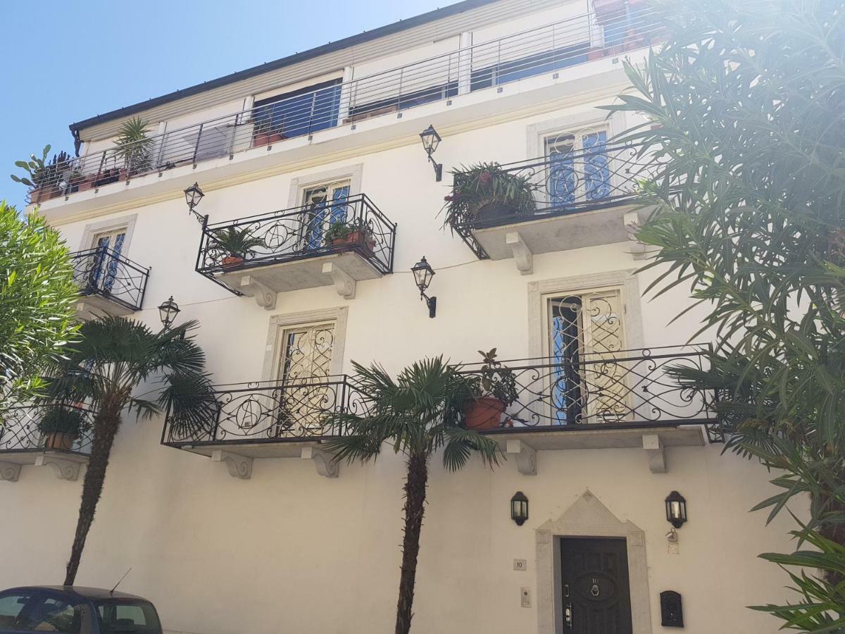 شقة Rodeo Drive فياريجيو المظهر الخارجي الصورة